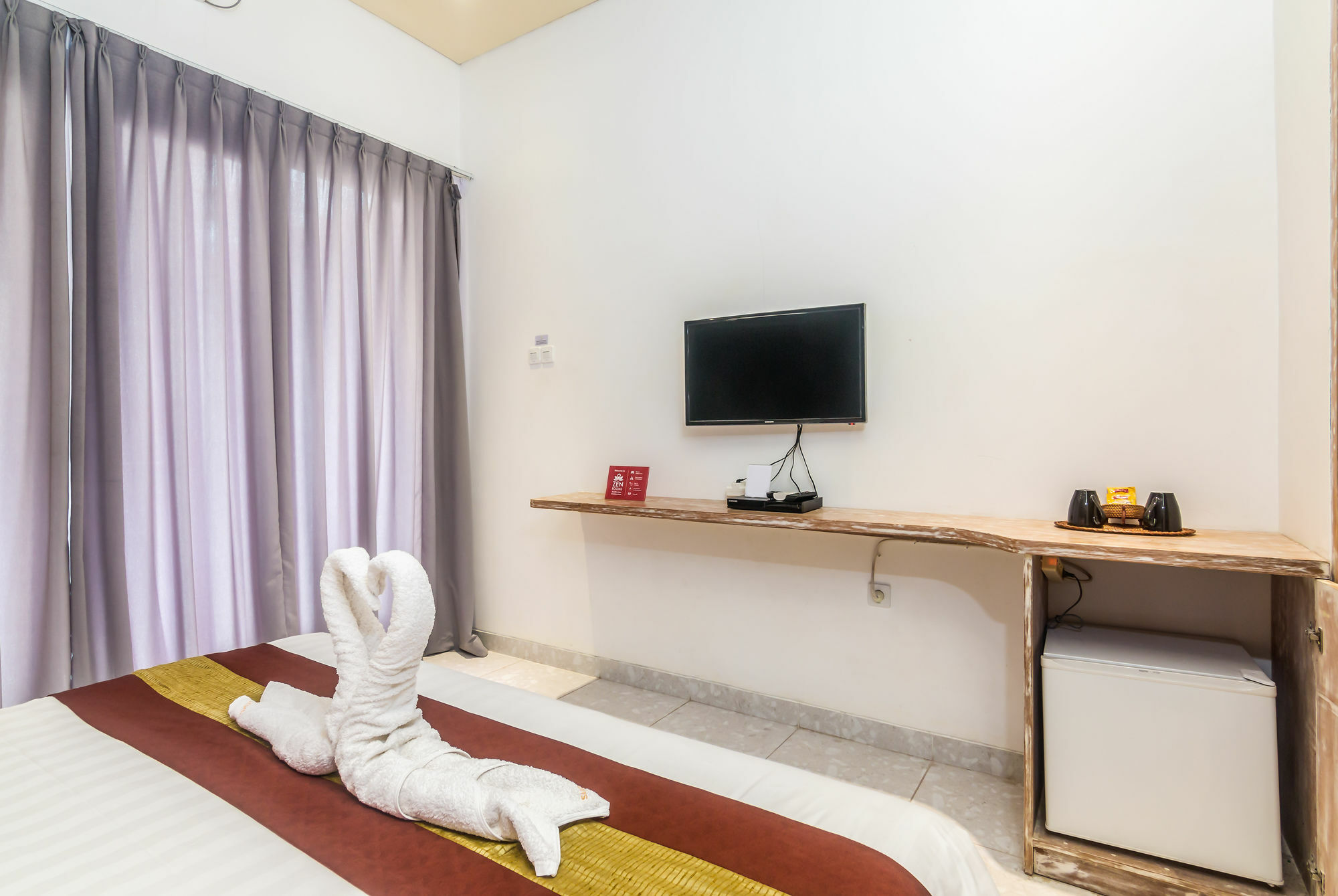 Zen Rooms Denpasar Mertasari Buitenkant foto